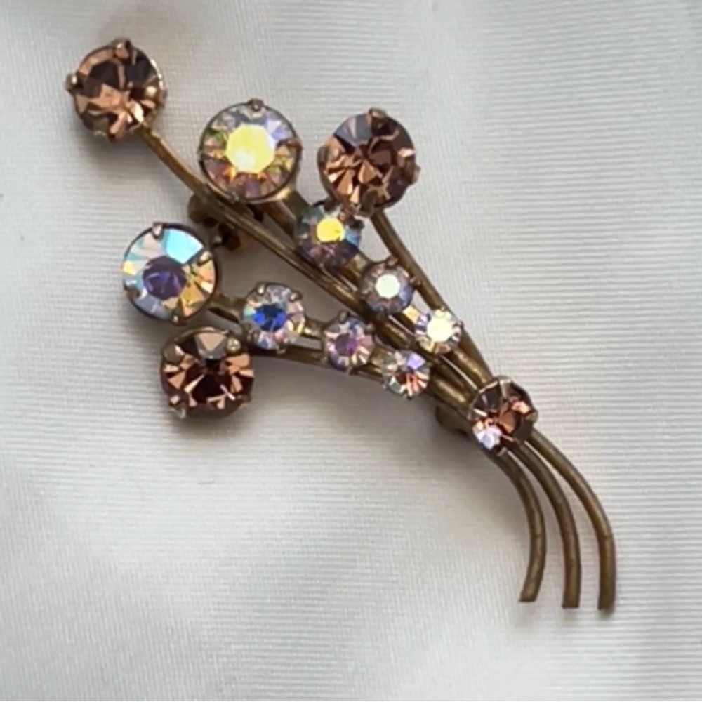 Vintage 1950’s Austrian Aurora Borealis Brooch